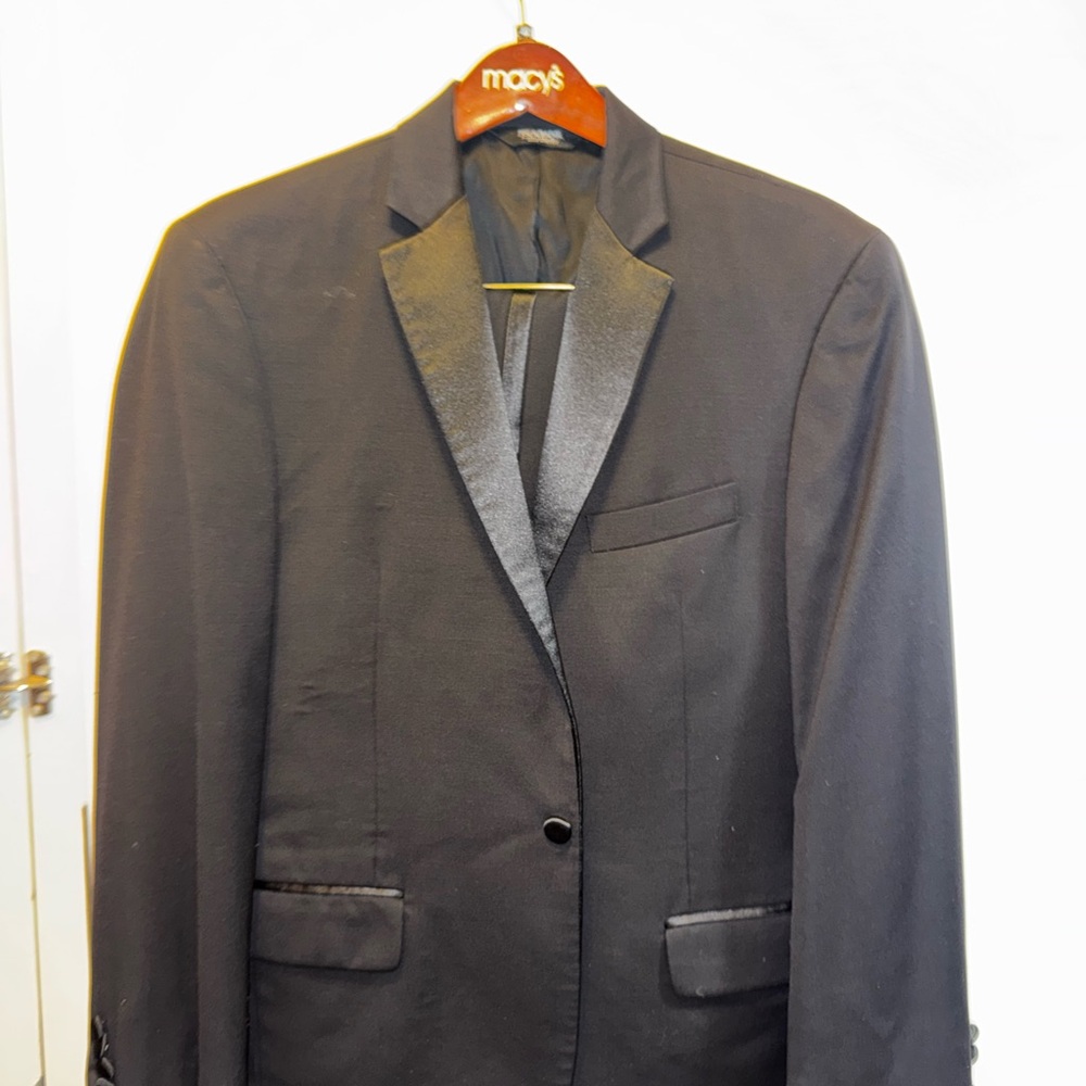 Men's Black Tuxedo (Jacket & Pants)